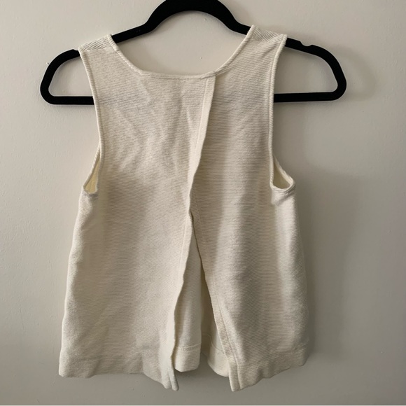 Madewell Texture & Thread Split-Back Shell Top - Picture 8 of 8